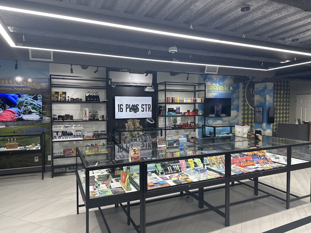 Token Retail photo 4