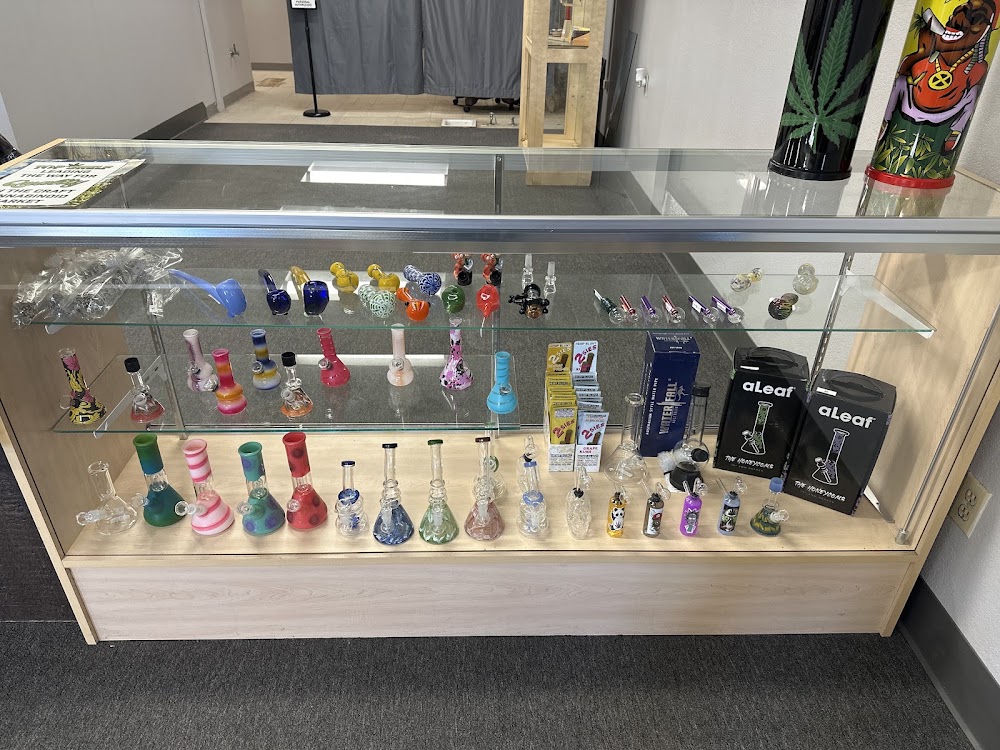 Top Shelf Dispensary photo 1