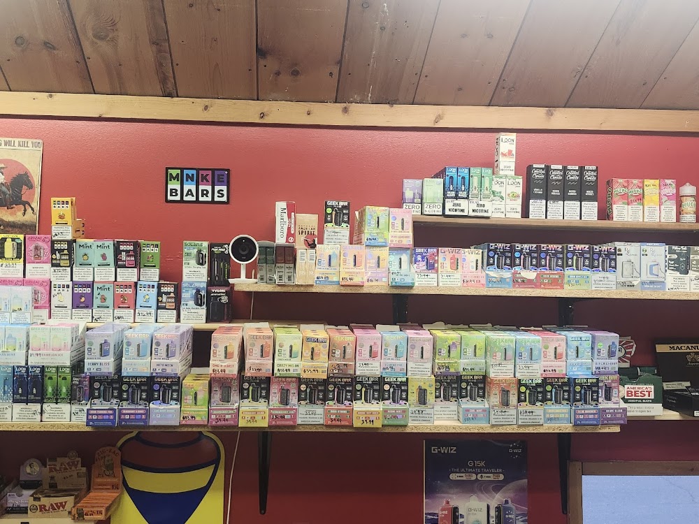 Two Harbors Cannabis photo 2