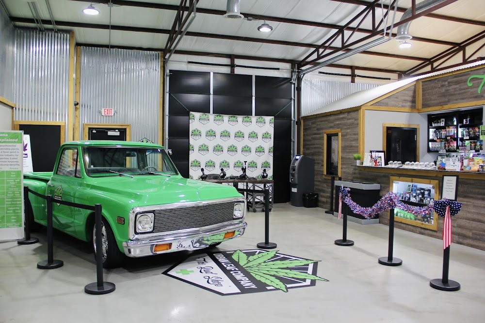 Urban Leaf Company - Drive Thru photo 8