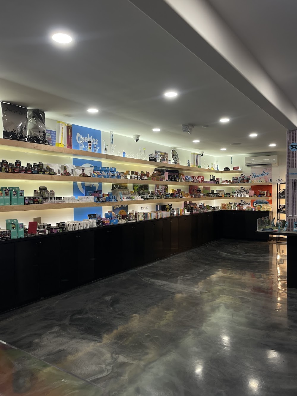 Urban Smoke Dispensary photo 8