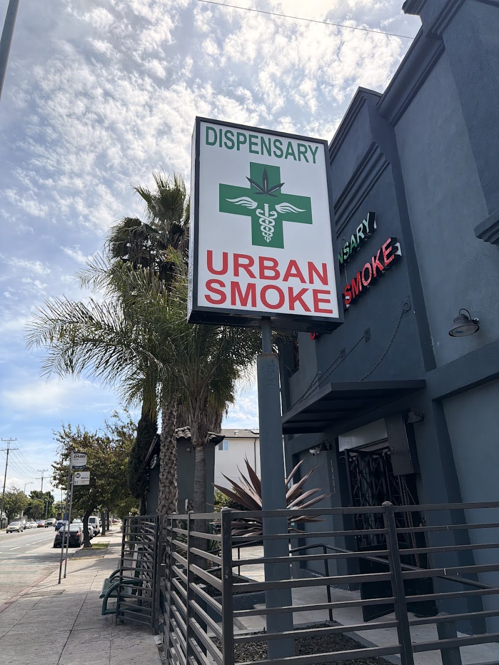 Urban Smoke La photo 4