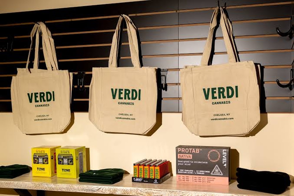 Verdi photo 7