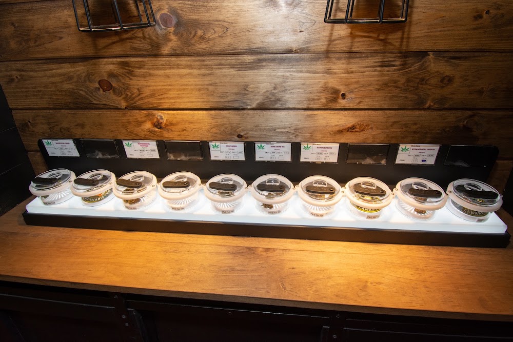 Vt Bud Barn - Brattleboro Weed Dispensary photo 6