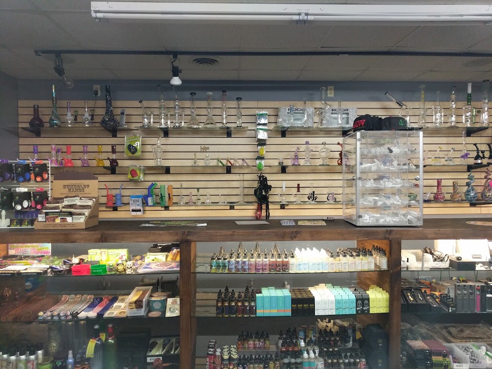 Village One Stop Smoke Shop photo 8