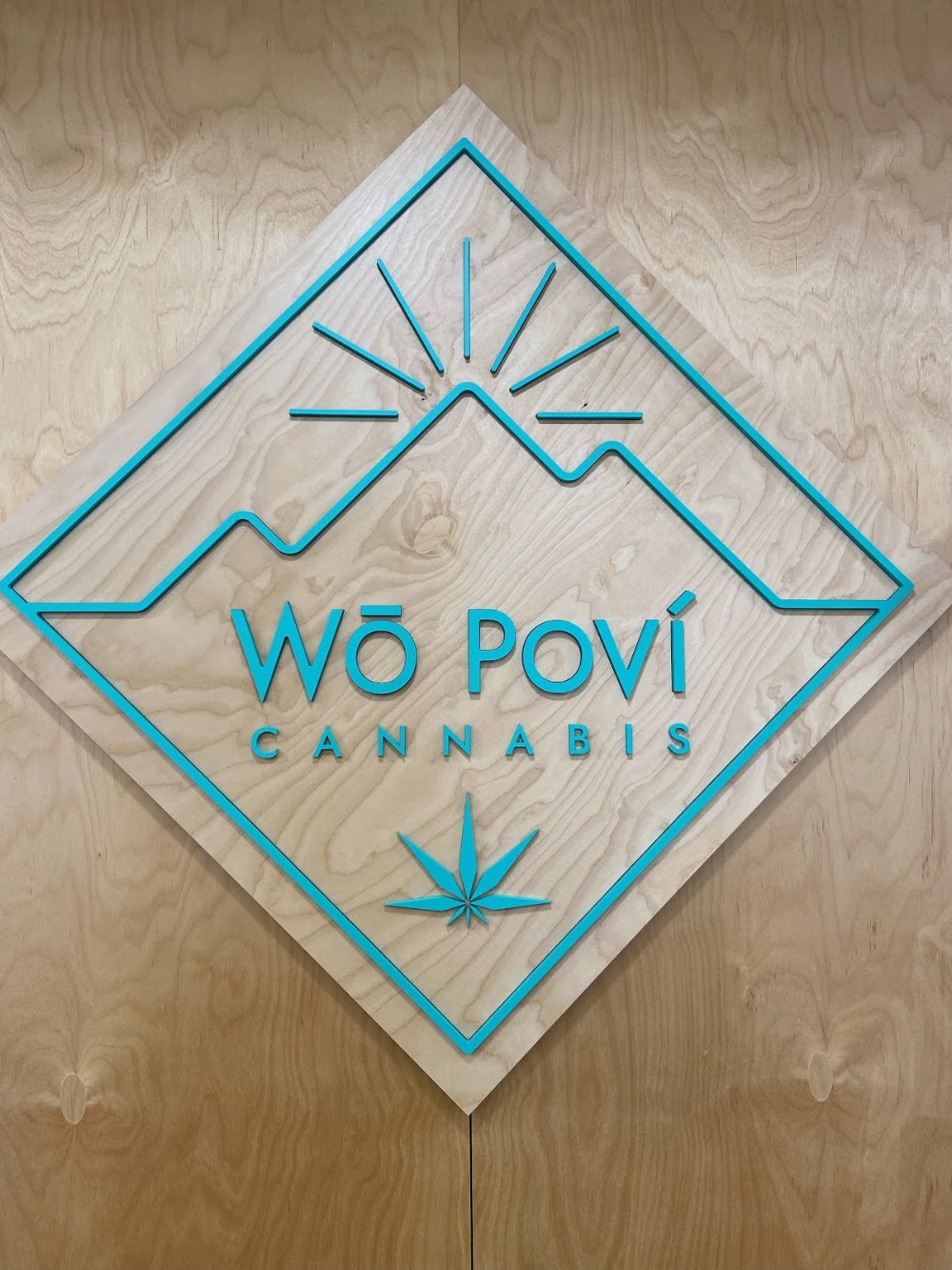 Wō Poví Cannabis photo 7