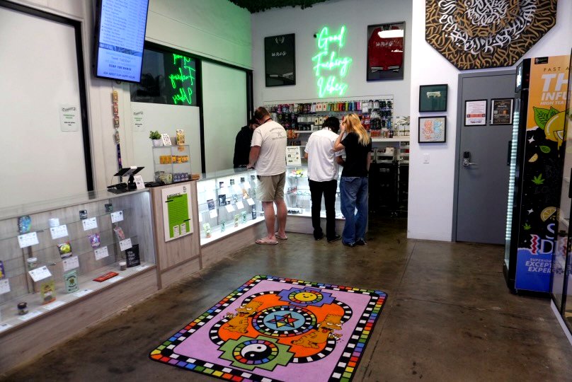 We Roll Up photo 2