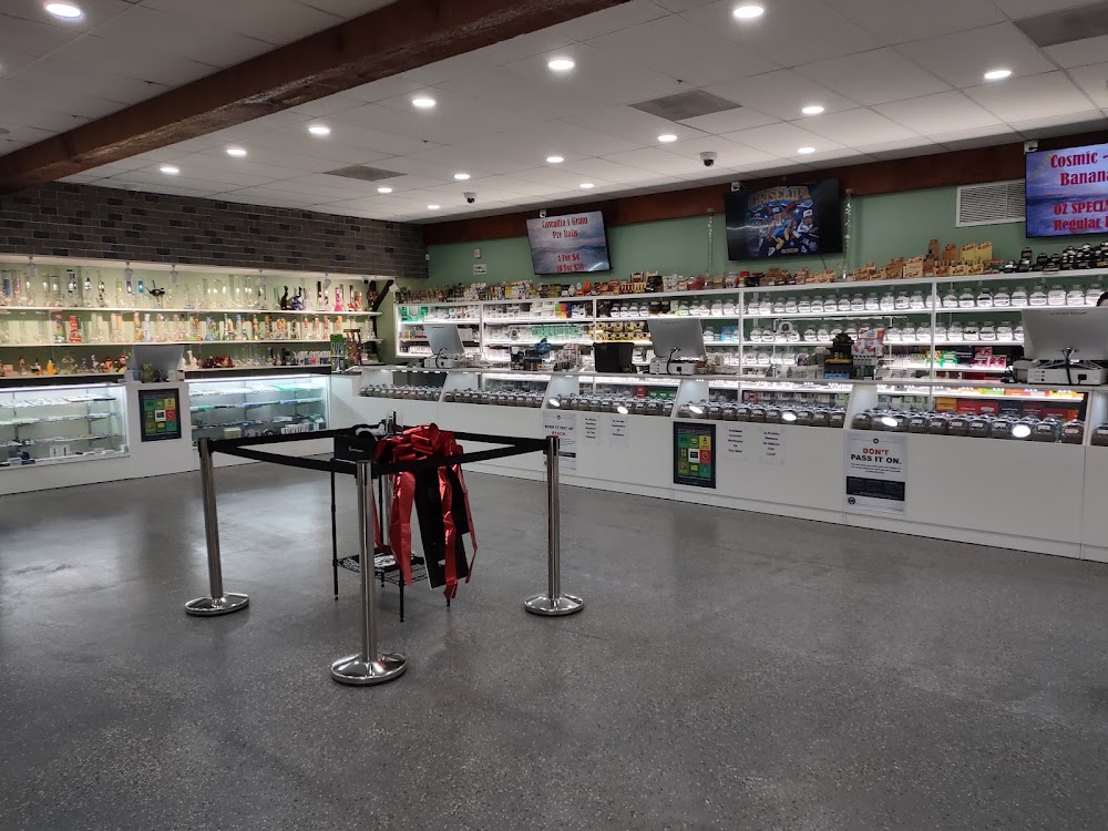 Weed Land photo 8