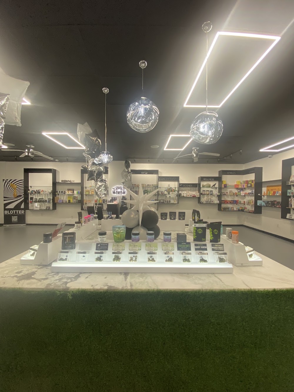 Weed Mart By New Metro photo 4