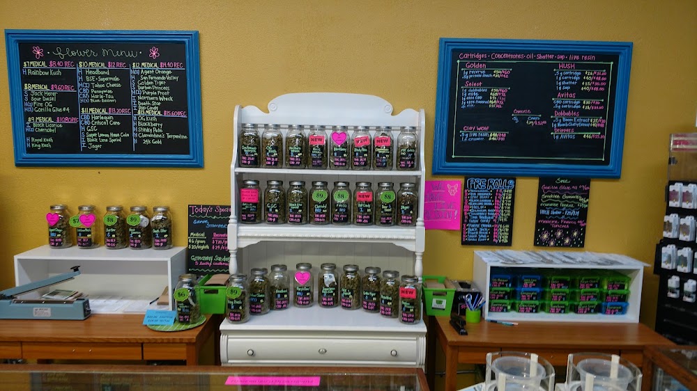 West Salem Cannabis photo 4