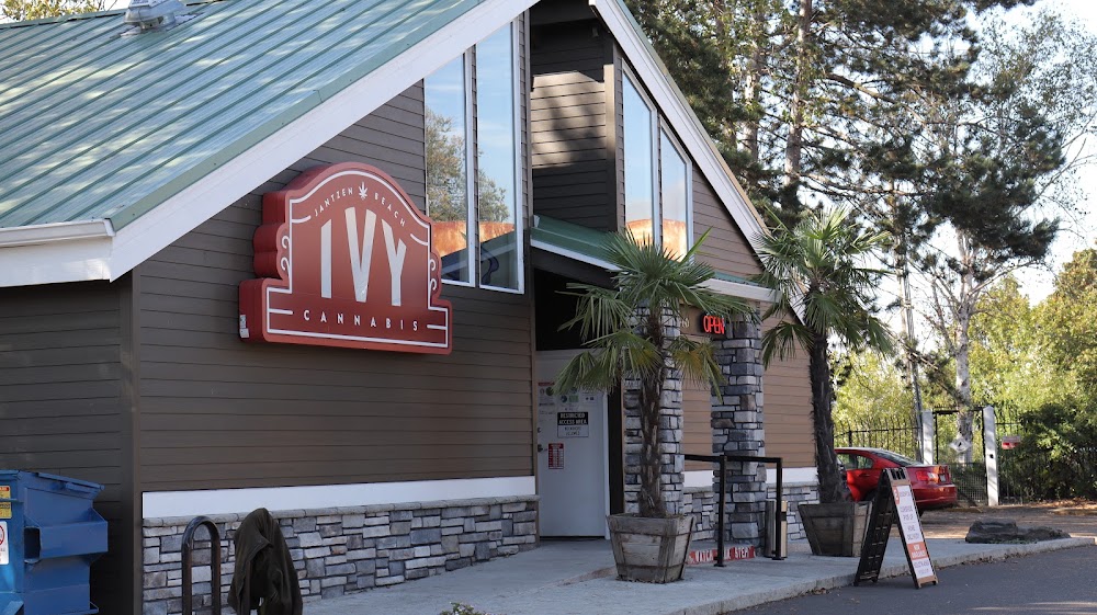 Wild West Emporium - Jantzen Beach photo 5