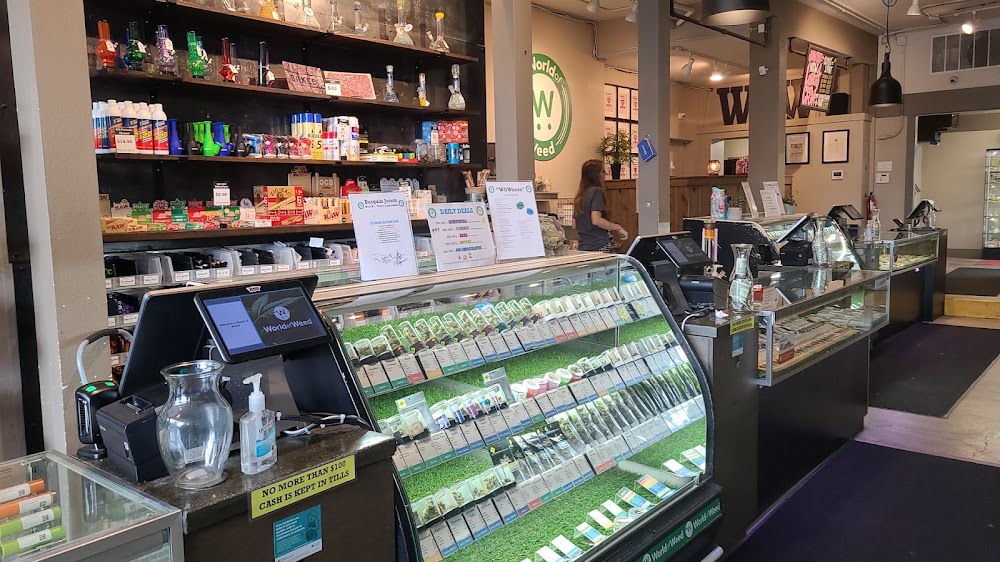 World Of Weed photo 3