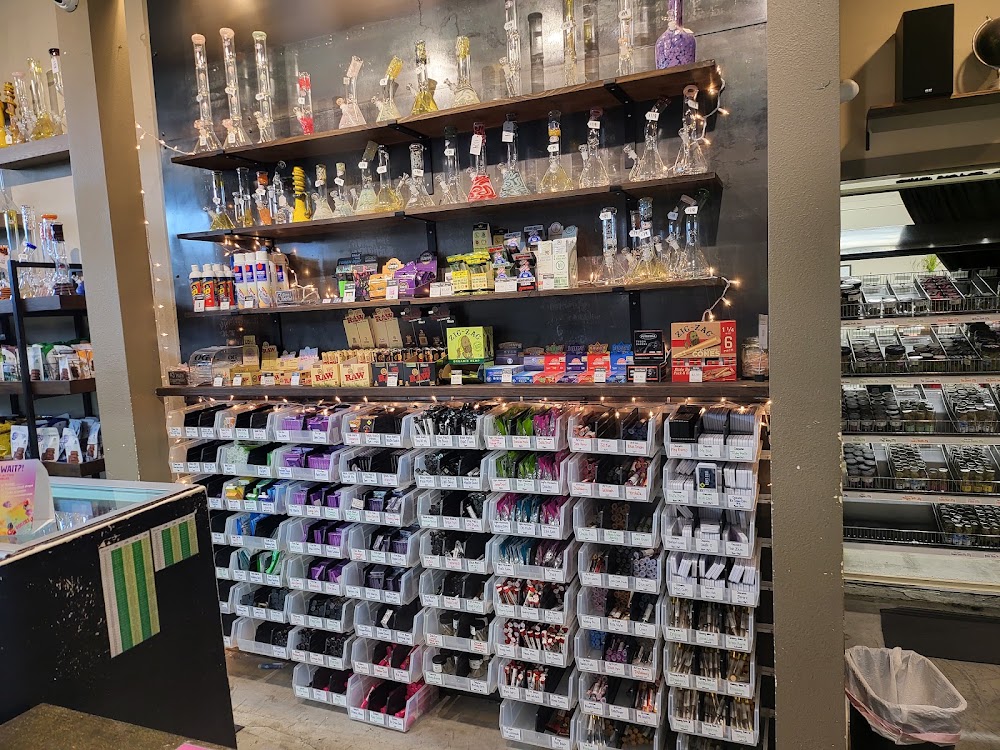 World Of Weed photo 7