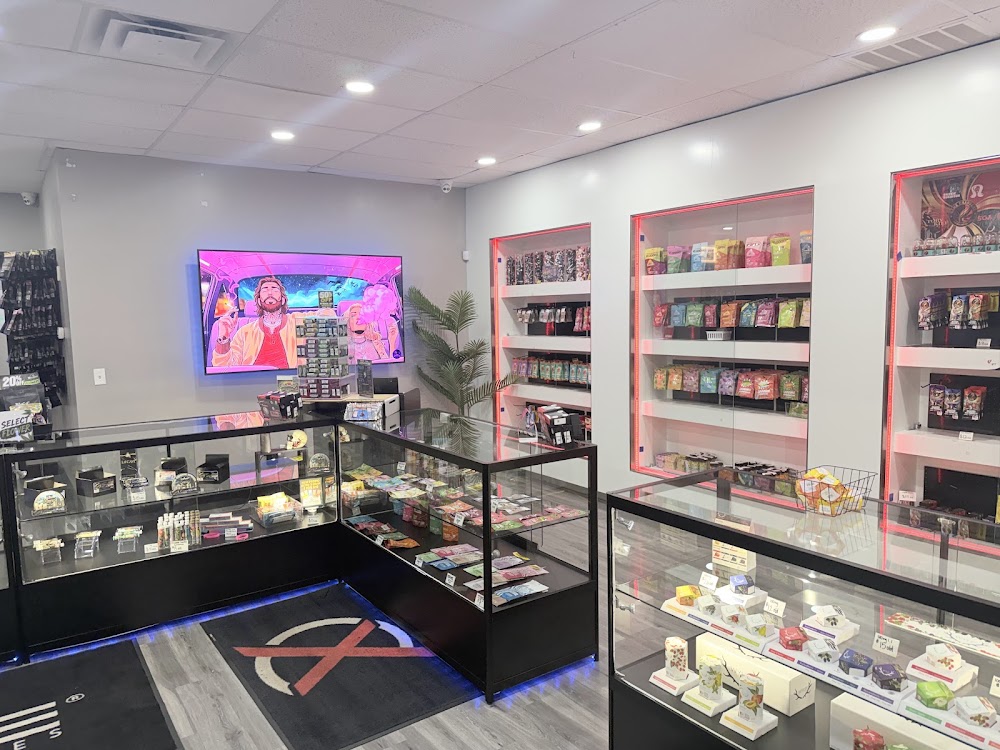 Xclusive Cannabis Oklahoma - South Penn photo 2