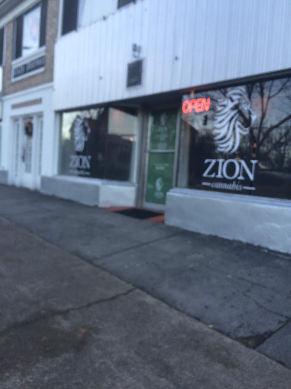 Zion Cannabis photo 1