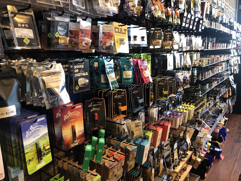 Zips Cannabis photo 8